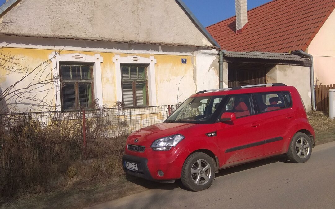 Domeček v Ratajích u Bechyně- Stavební úpravy